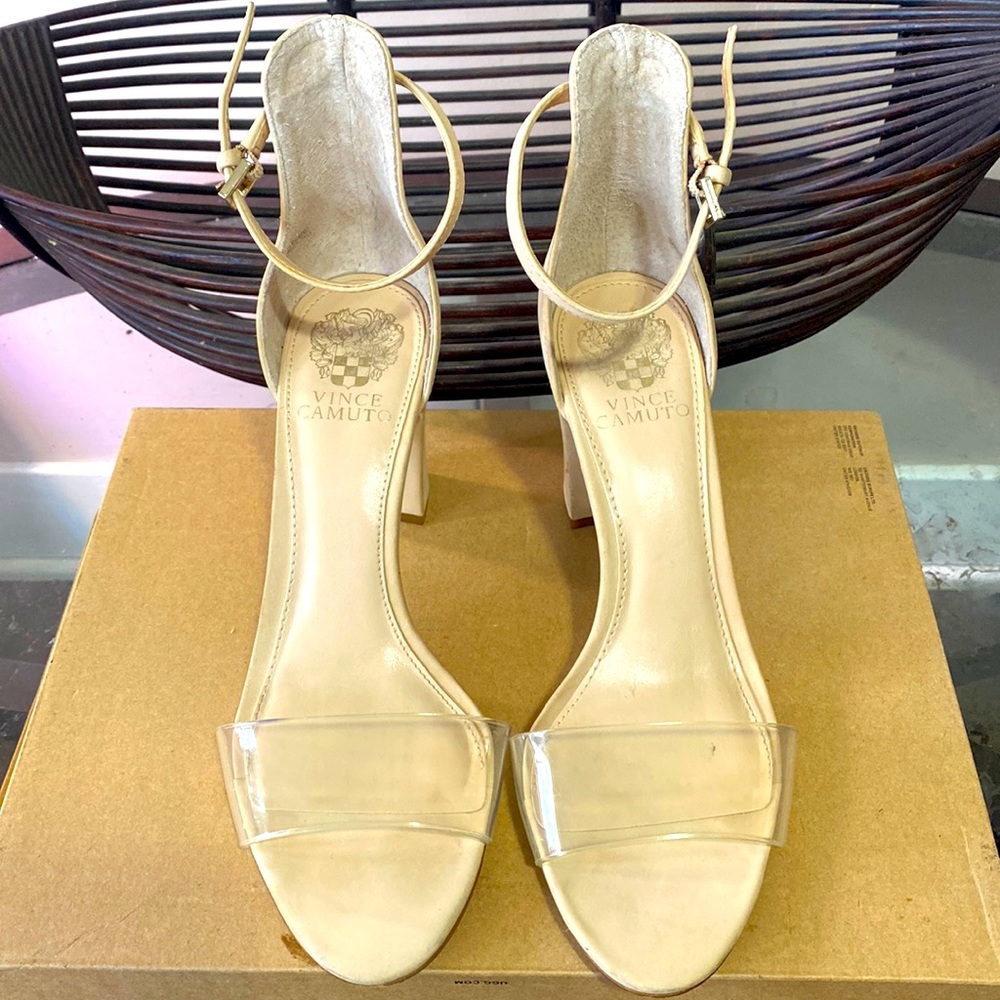 Vince Camuto Sandals